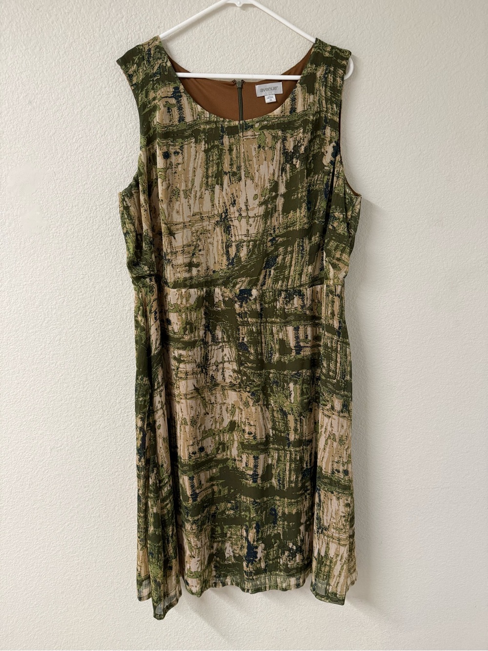 Avenue Olive and Tan Abstract Midi Dress